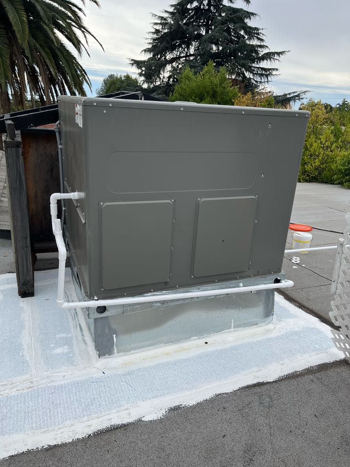 Altadena, CA - All finished with this downshot package unit with factory adjustable curb here in Altadena Altadena, CA - All finished with this downshot package unit with factory adjustable curb here in Altadena