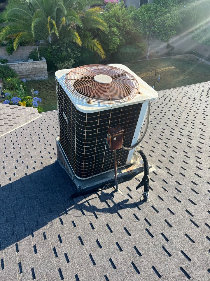 Taking out a coil and condenser only here in Arcadia 