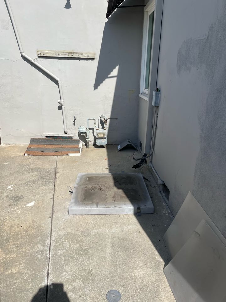 Changing out a coil and condenser only here in Alhambra 