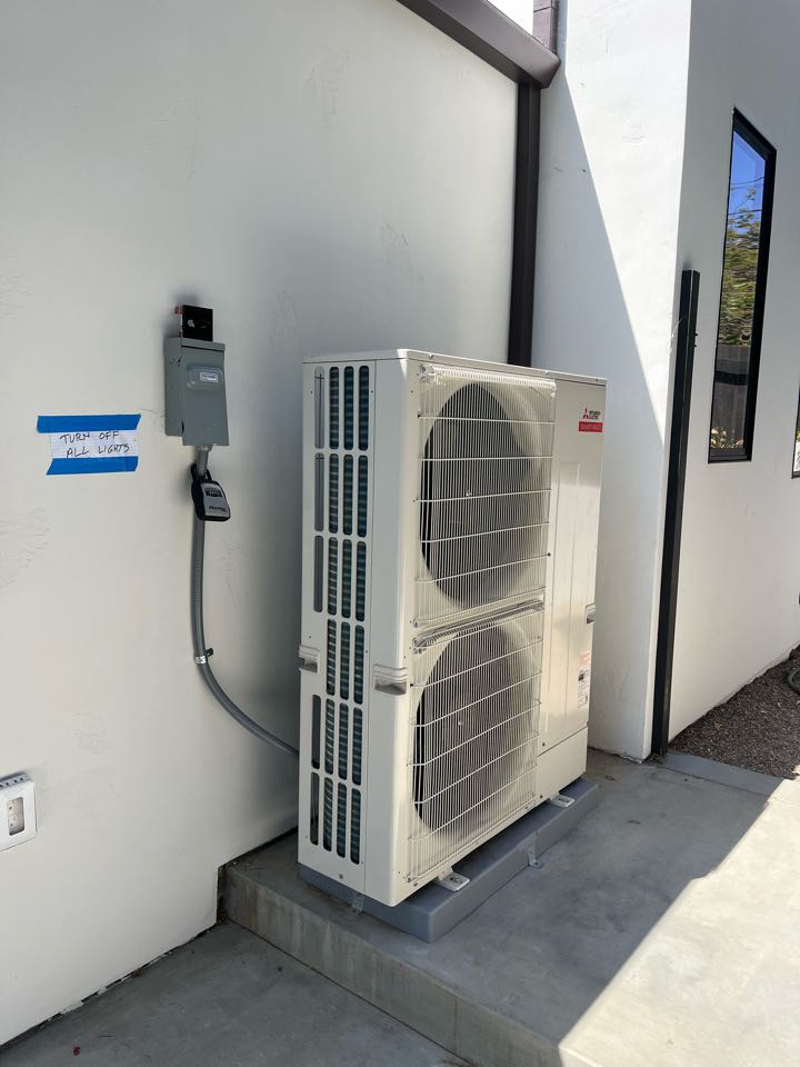 Setting finish on a Mitsubishi system here in Laguna Beach 