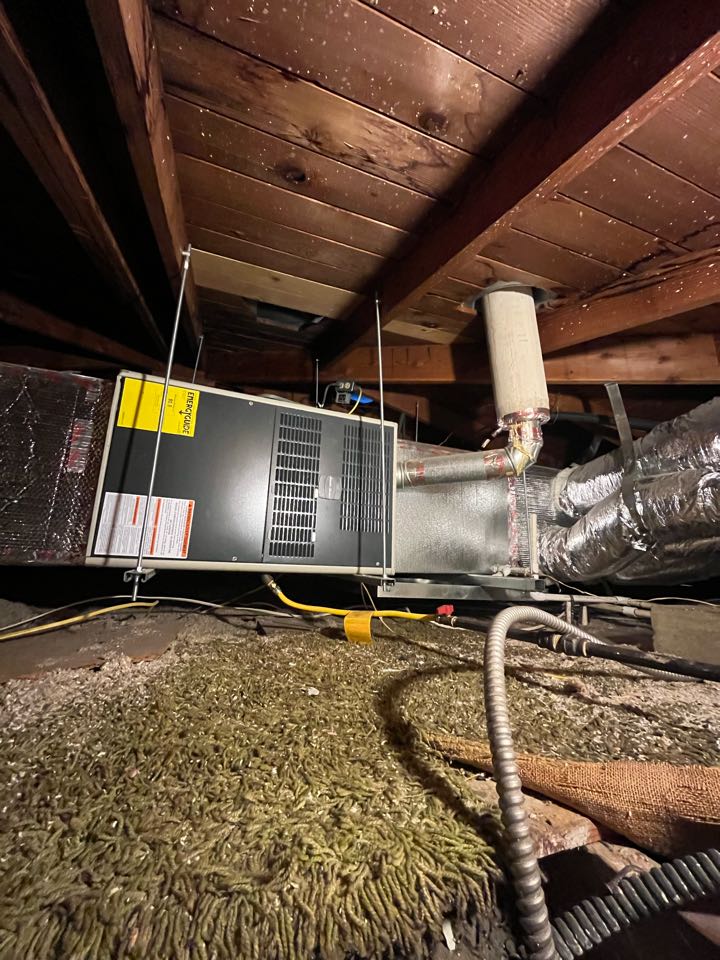 Changing out this furnace and adding some new ducting here in North Hollywood 