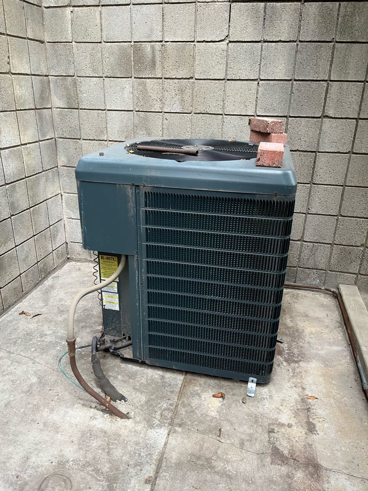 Going to be changing out a coil and condenser only here in Los Feliz 
