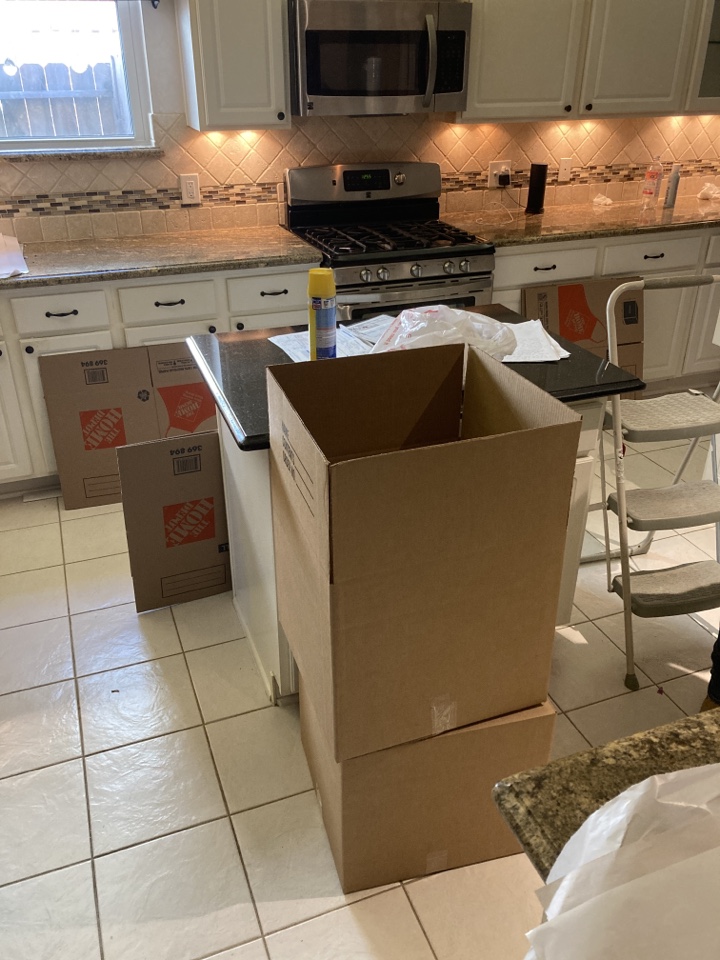 Spring, TX - Packing in Spring texas Spring, TX - Packing in Spring texas