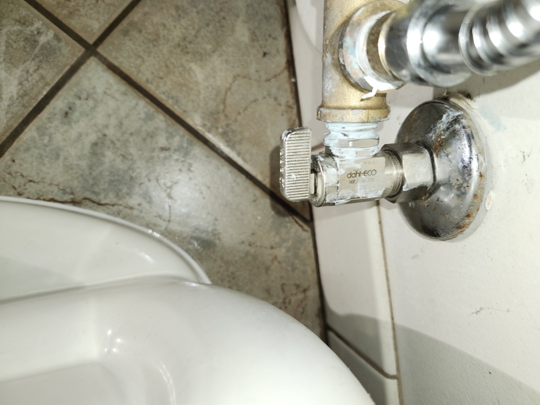 Toilet leaking, replaced wax ring and angle stop