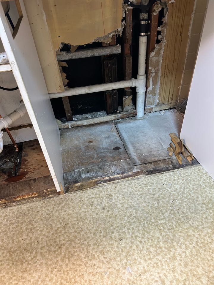 Kitchen waste repair 