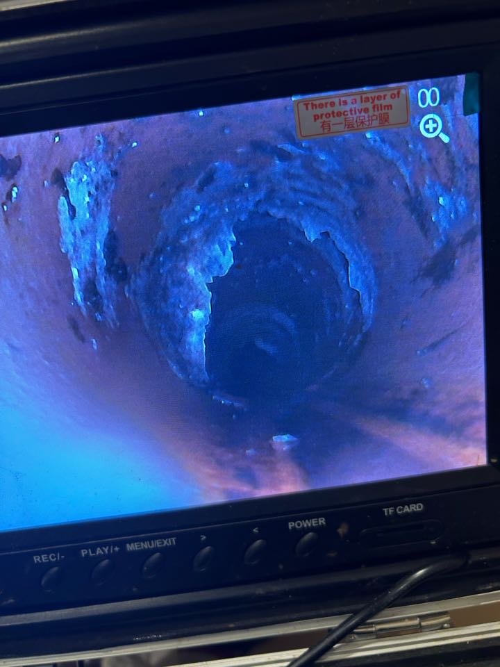 Camera sewer