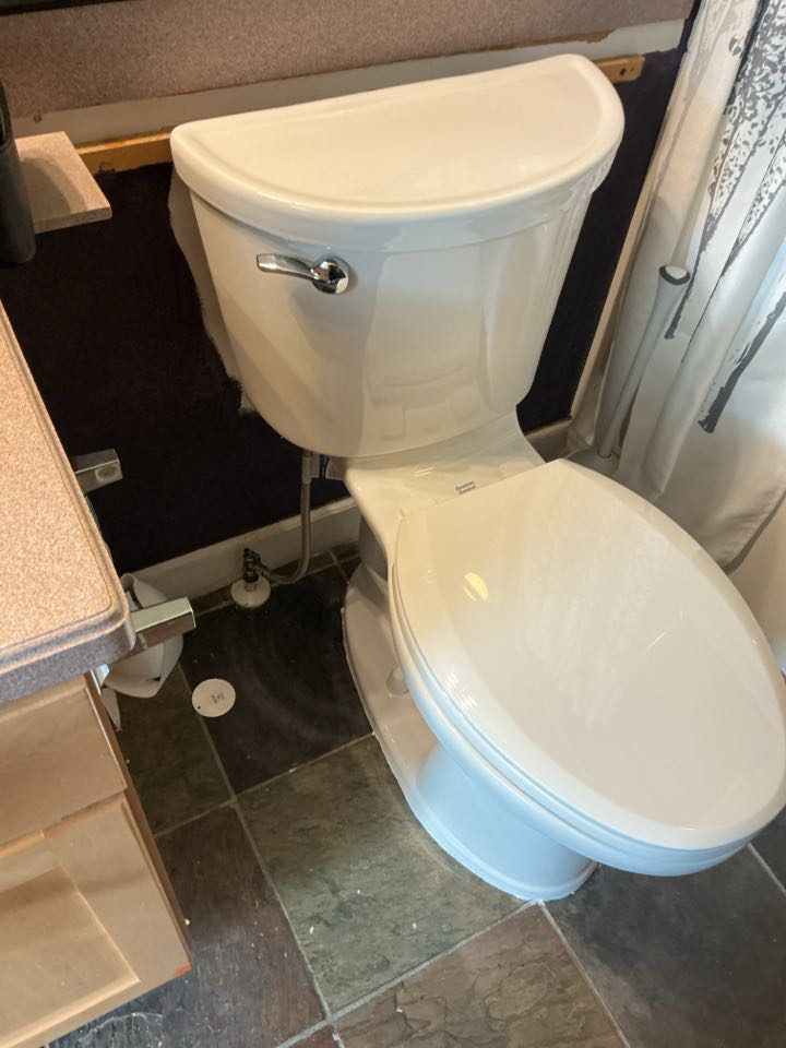 Replaced water line angle stop shut off valves for toilets in Detroit