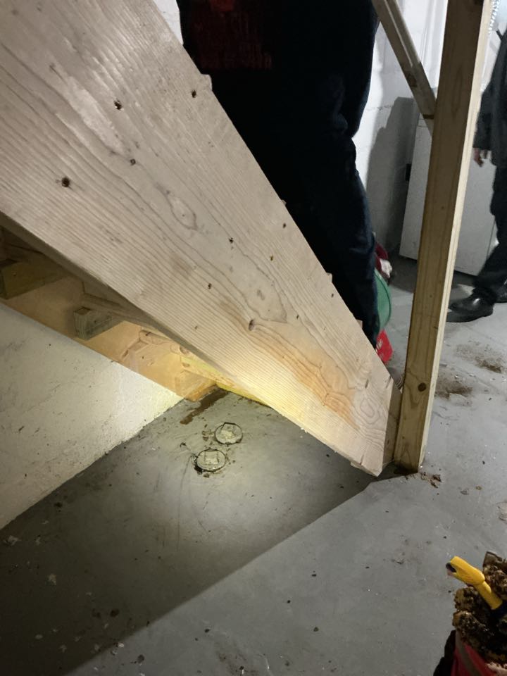 Snaked backed up sewer drain in Grosse Pointe