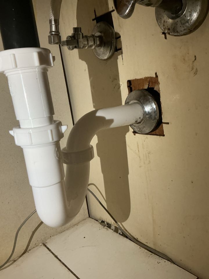 Installed new hot side shut off angle valve under bathroom sink in Roseville
