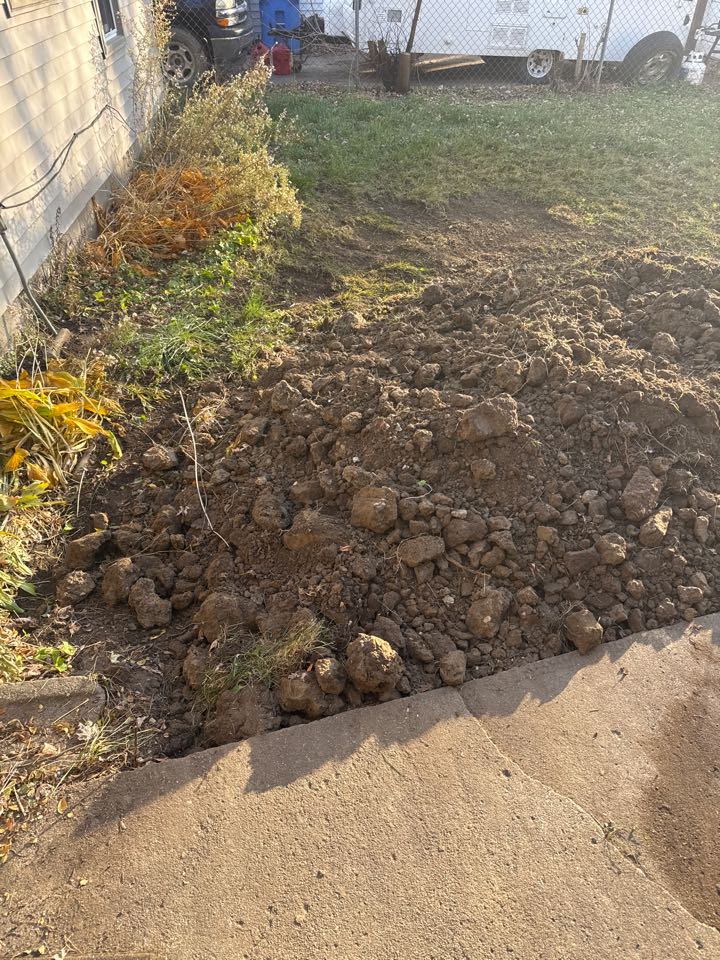 Hydrojetted through outside clean out to remove roots in Warren 