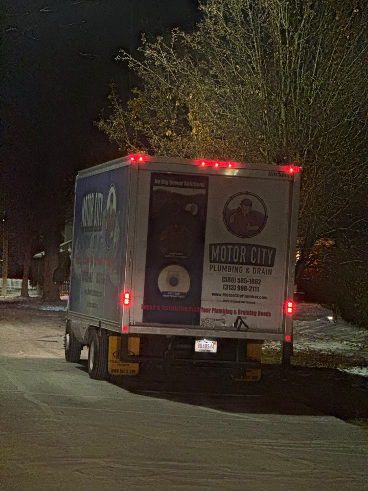 Repaired broken section of 6” clay pipe in Grosse pointe farms 