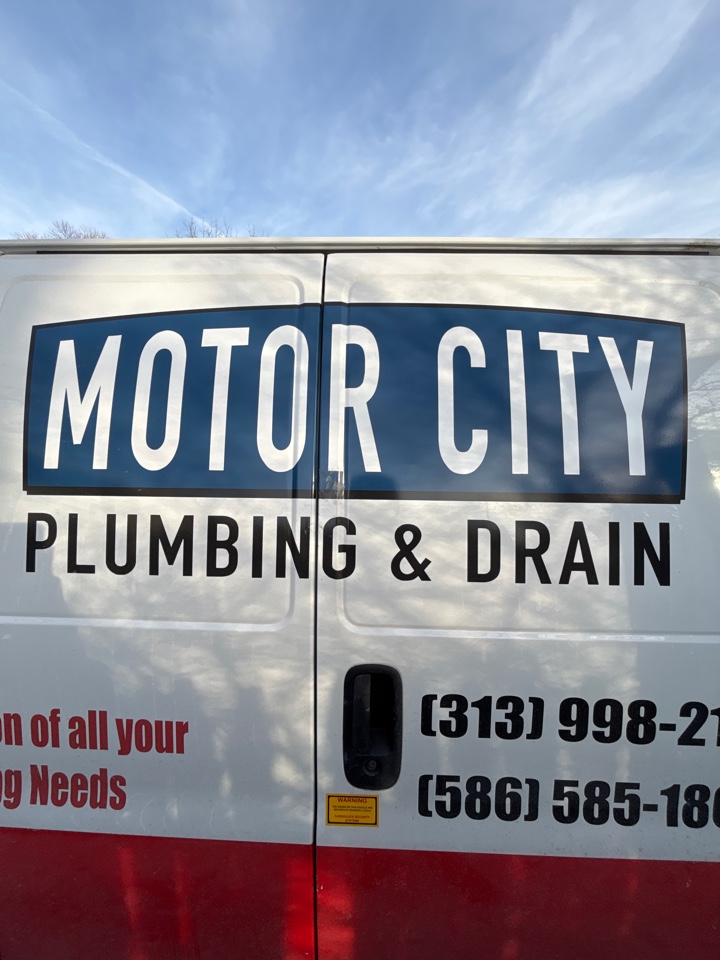 Floor break repair broken sewer line in Sterling Heights.