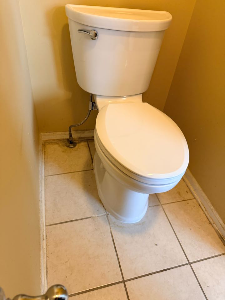Installed new toilet in Macomb