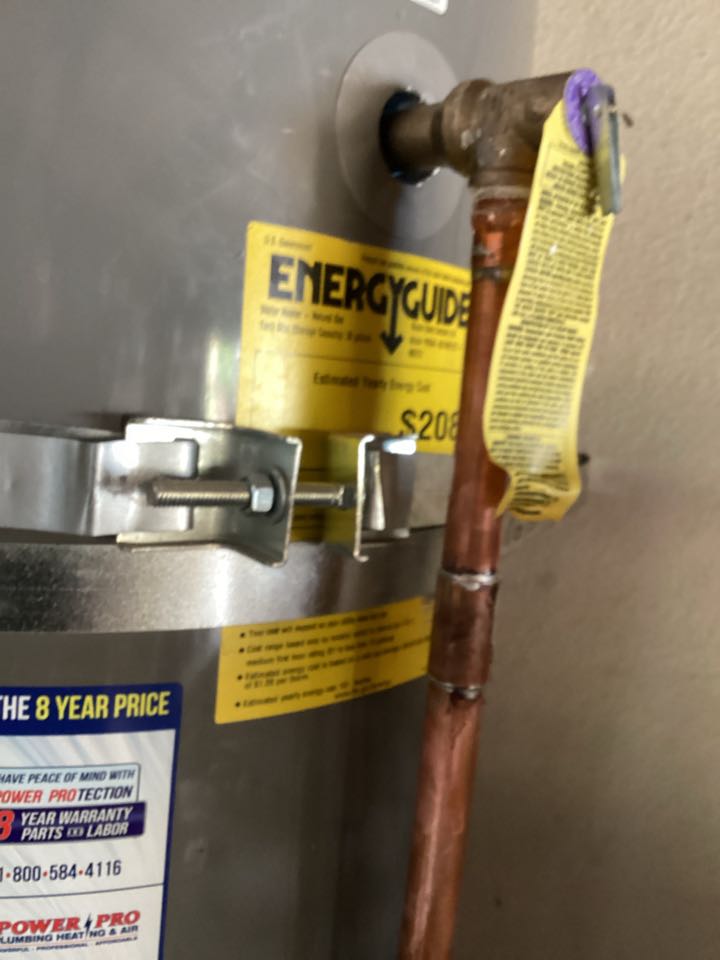 Three-quarter pressure regulator installed in corona California for a single-family 2 1/2 bathrooms
