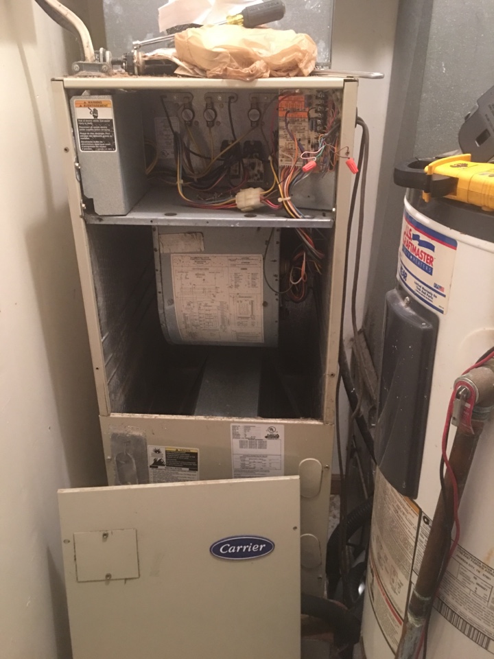 Heat pump repair carrier contacor WiFi thermostat 