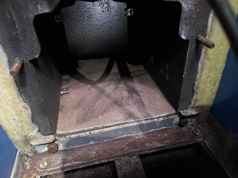 Performed annual prepaid maintenance inspection on multi-unit boiler system. Inspection revealed bladder leak in expansion tank. Customer was presented with immediate repair options. Internal compartment inspection showed significant dust accumulation and early signs of corrosion on metal components.