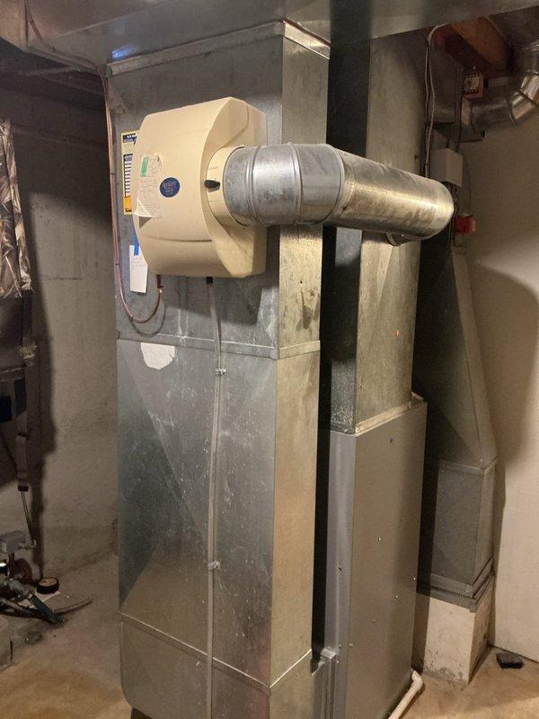 Completed annual prepaid preventative maintenance on residential furnace. Performed comprehensive inspection of system including adjacent water heaters and humidifier. Replaced ignitor and burners as part of scheduled service to ensure optimal heating performance.