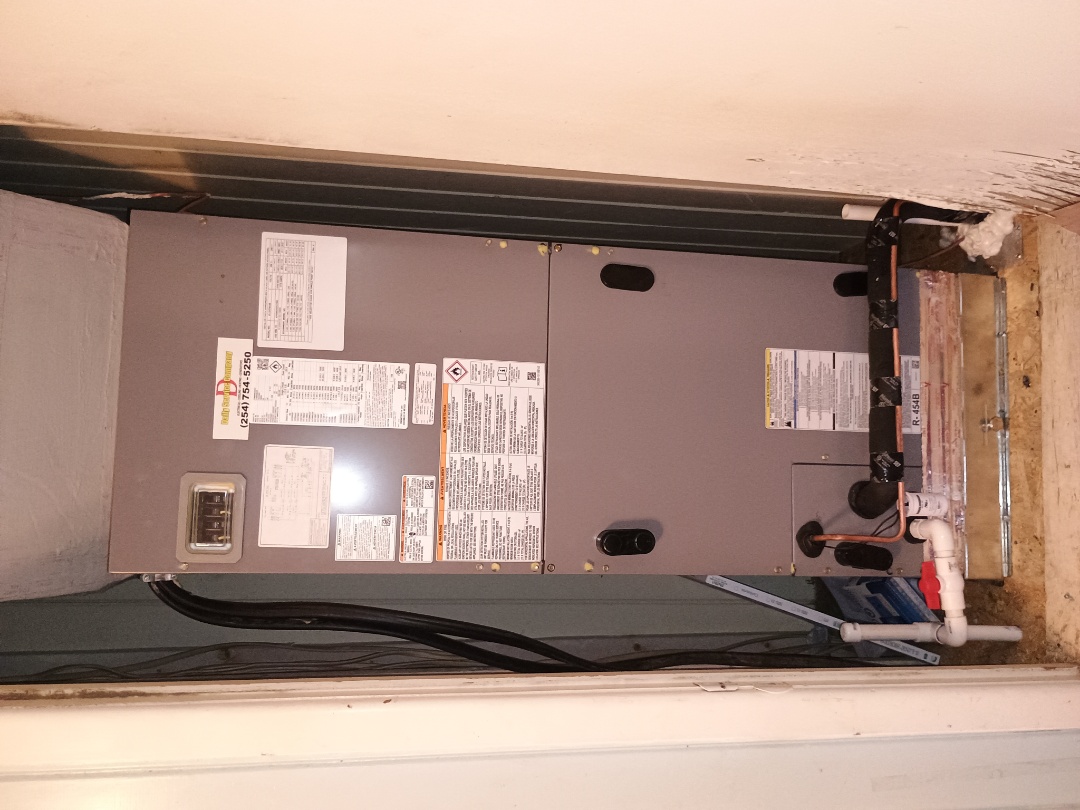 Installed a 4 ton Day and Night Heat pump split system