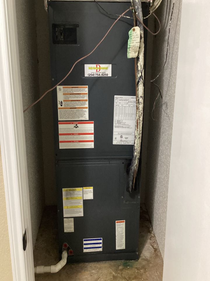 Replaced condenser run capacitor and tune up