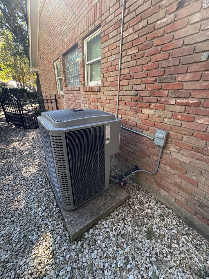Performed a preventative maintenance on one of our customers heat pumps. They’re all good to go for this winter!