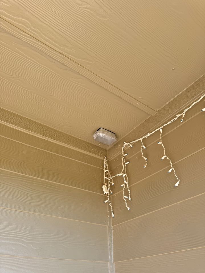 Added to outdoor plugs 