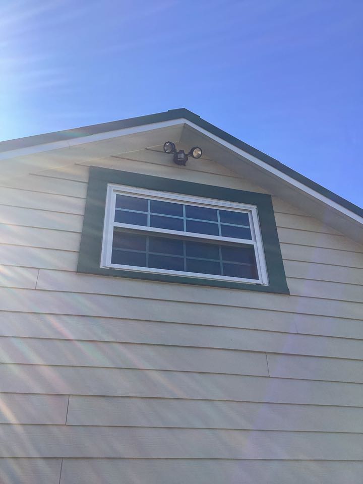 Fixed two light fixtures