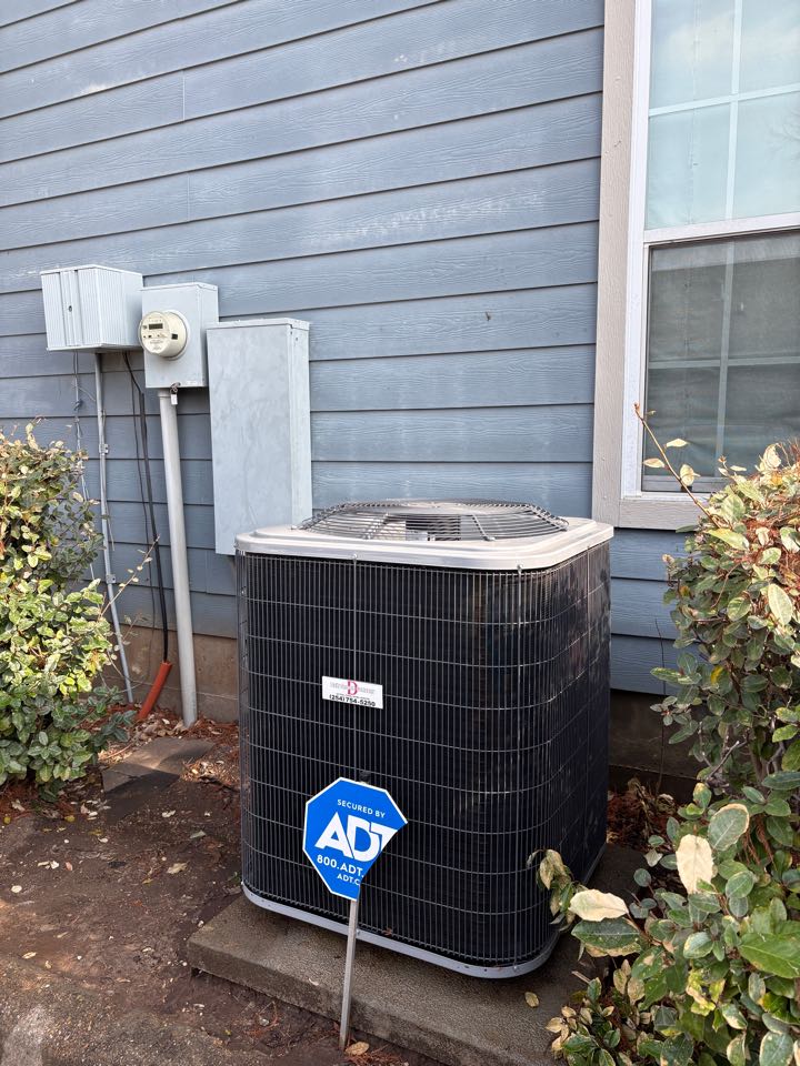 Did a preventative maintenance to ensure our customer has reliable air 