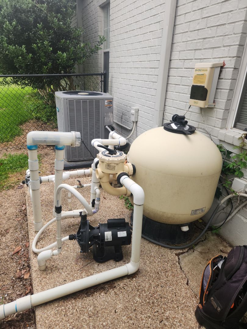 diagnose the pool and Jacuzzi controls 