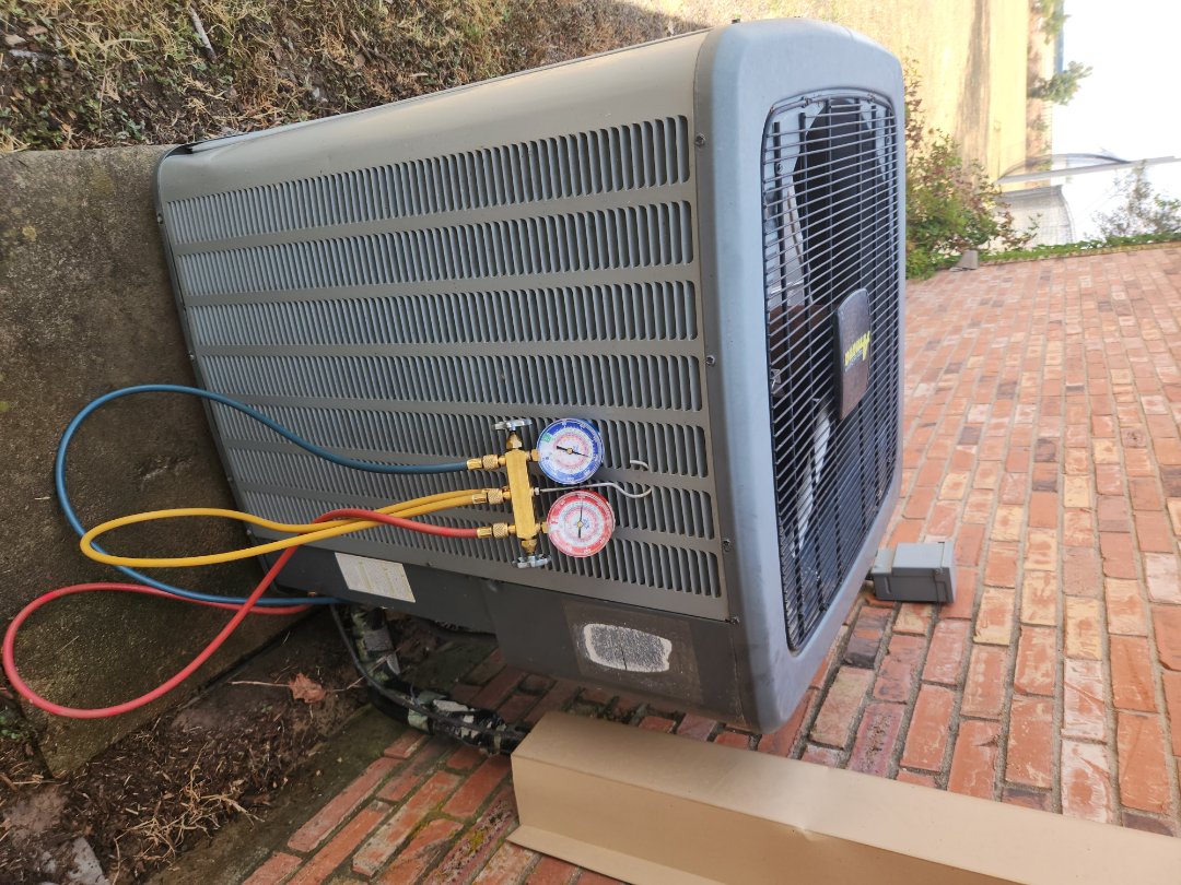 diagnose and freon leak check 