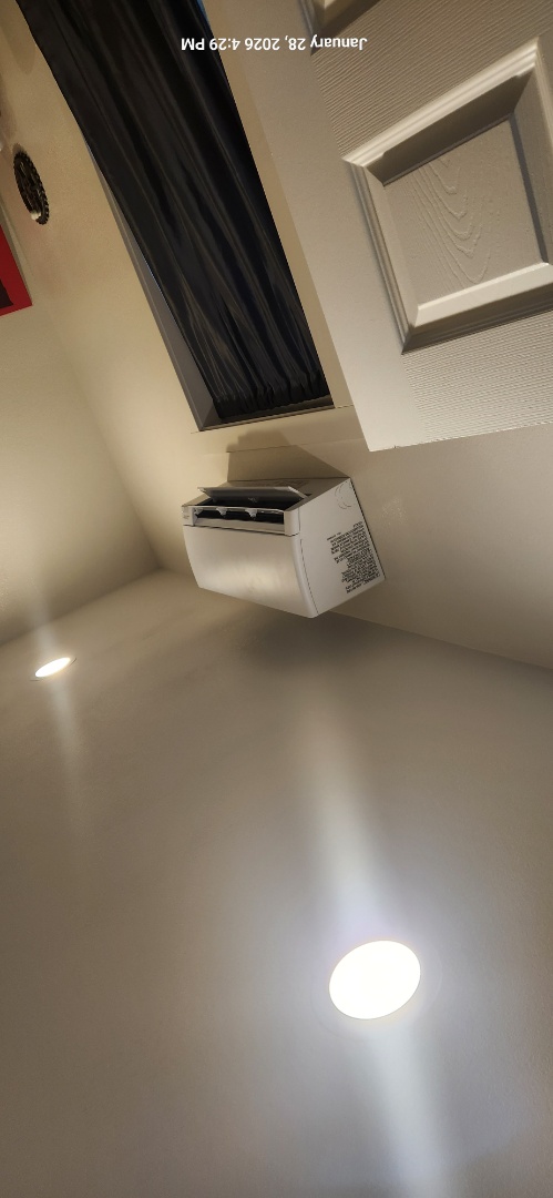 Ukiah, CA - 2 zone Mitsubishi mini split 