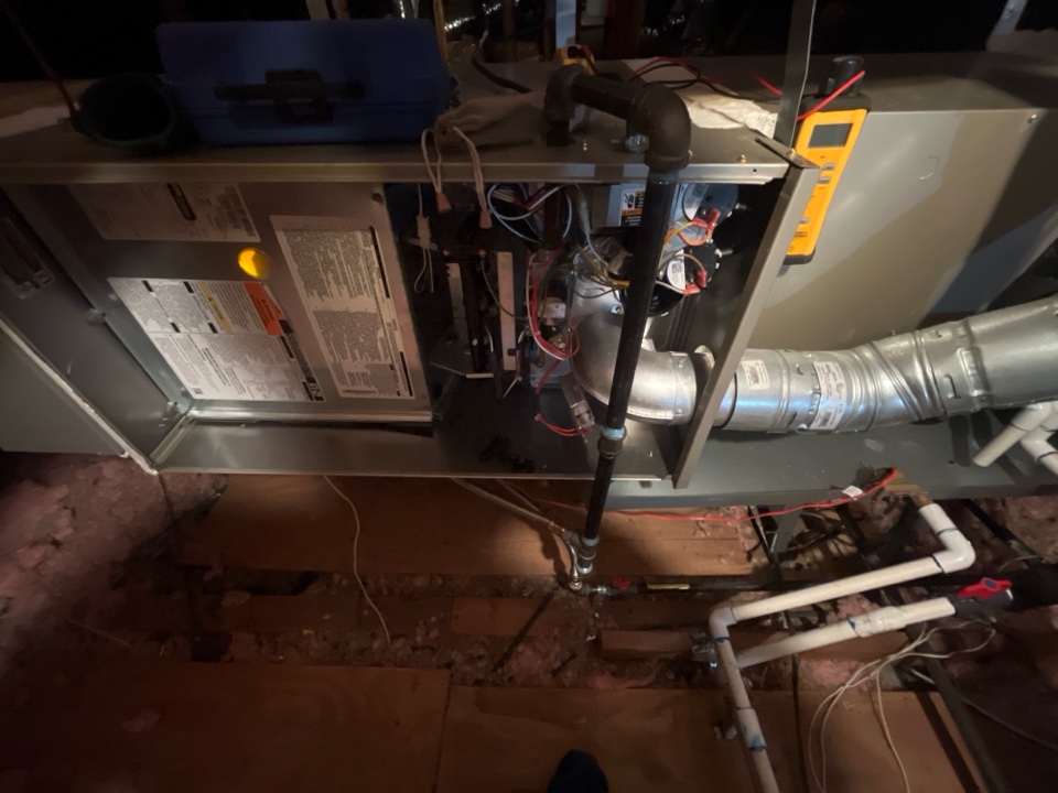 Doing a maintenance on two carrier infinity series furnace 