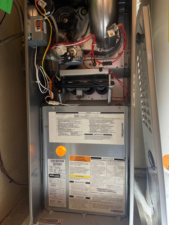 Doing a maintenance on a carrier furnace 