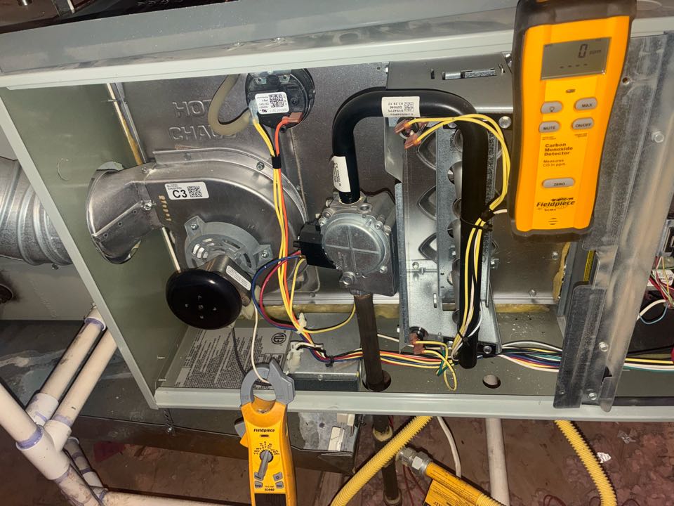 Do a four system heating maintenance on 1 carrier unit, 2 Trane units, and 1 Lennox unit 