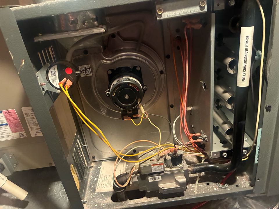 Came to do a two system heating maintenance on a carrier and Amana furnace.