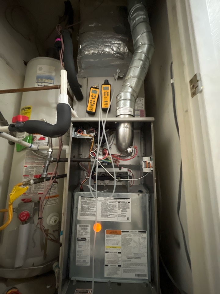 Doing a maintenance on a carrier furnace 