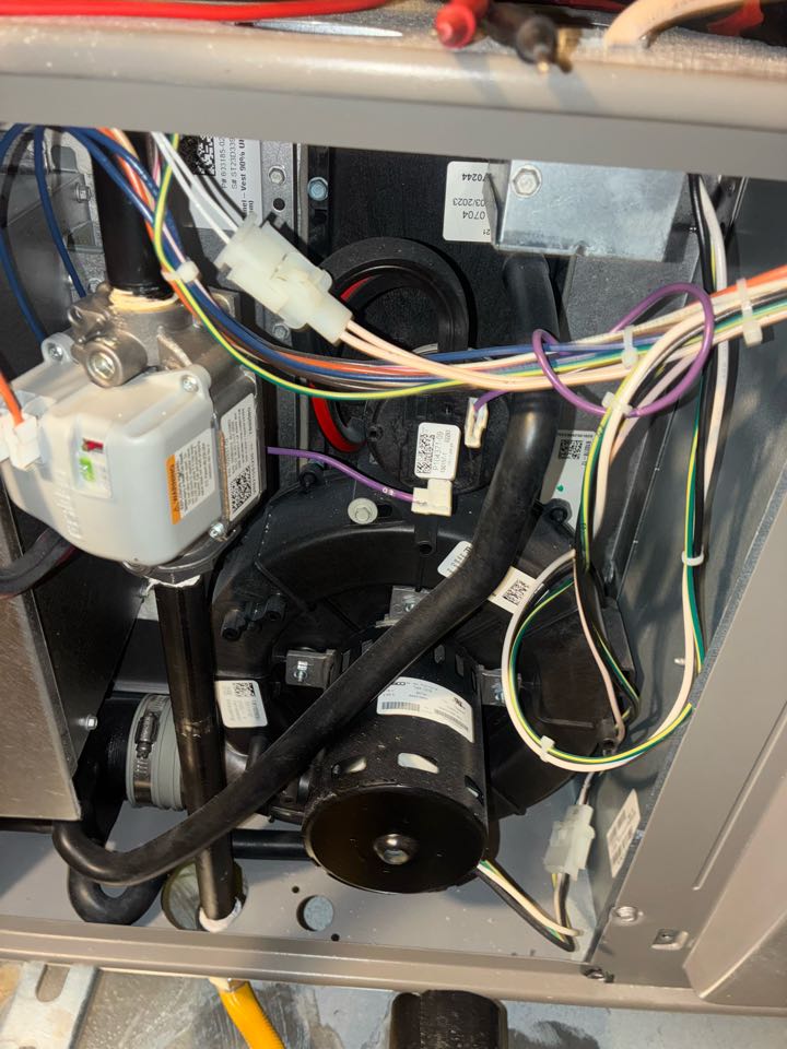 Came to do a one system heating maintenance on a Lennox furnace