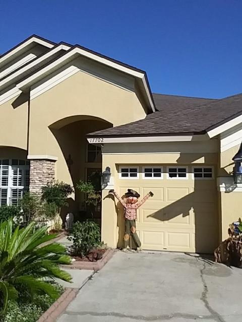 Tampa, FL - Tiles: GAF Timberline HD
Warranty: Silver Pledge
Color: Barkwood
Drip: Brown Tampa, FL - Tiles: GAF Timberline HD
Warranty: Silver Pledge
Color: Barkwood
Drip: Brown
