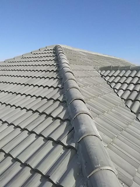 Sun City Center, FL - Tile: Eagle Malibu Concrete Tile
Color: Moss Green
Drip: White
Residential
Reroof Sun City Center, FL - Tile: Eagle Malibu Concrete Tile
Color: Moss Green
Drip: White
Residential
Reroof