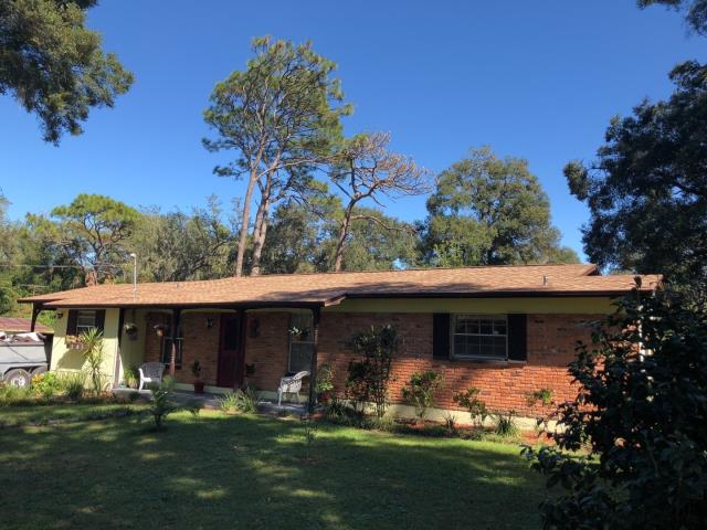 Seffner, FL - Reroof
Shingle: GAF Timberline HD
Roof Warranty: Golden Pledge
Color: Shakewood Seffner, FL - Reroof
Shingle: GAF Timberline HD
Roof Warranty: Golden Pledge
Color: Shakewood