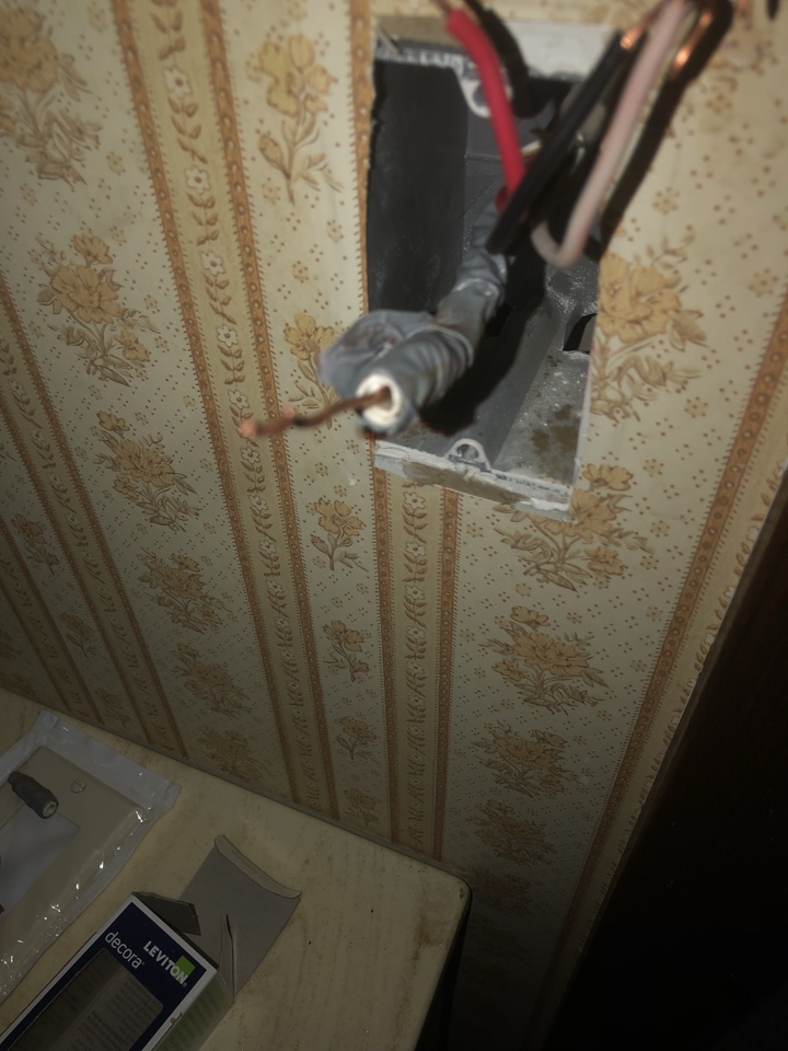 Fixing old wiring where they used the ground wire as a current carrying conductor 