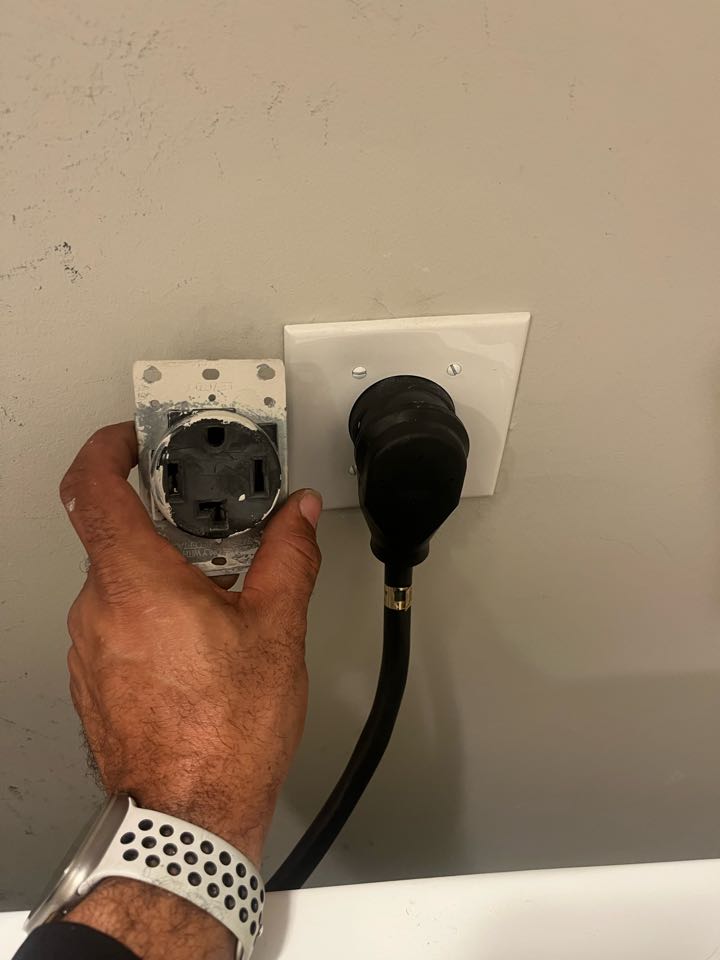 Customer needs dryer outlet wire ran and install, Stella Electric installed dryer outlet in Baltimore 