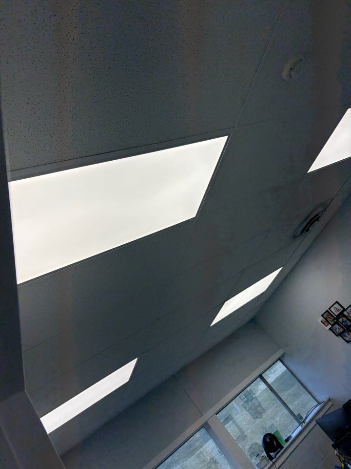 Customer in Timonium needs lights replacement,Stella electric changed lights in Timonium.