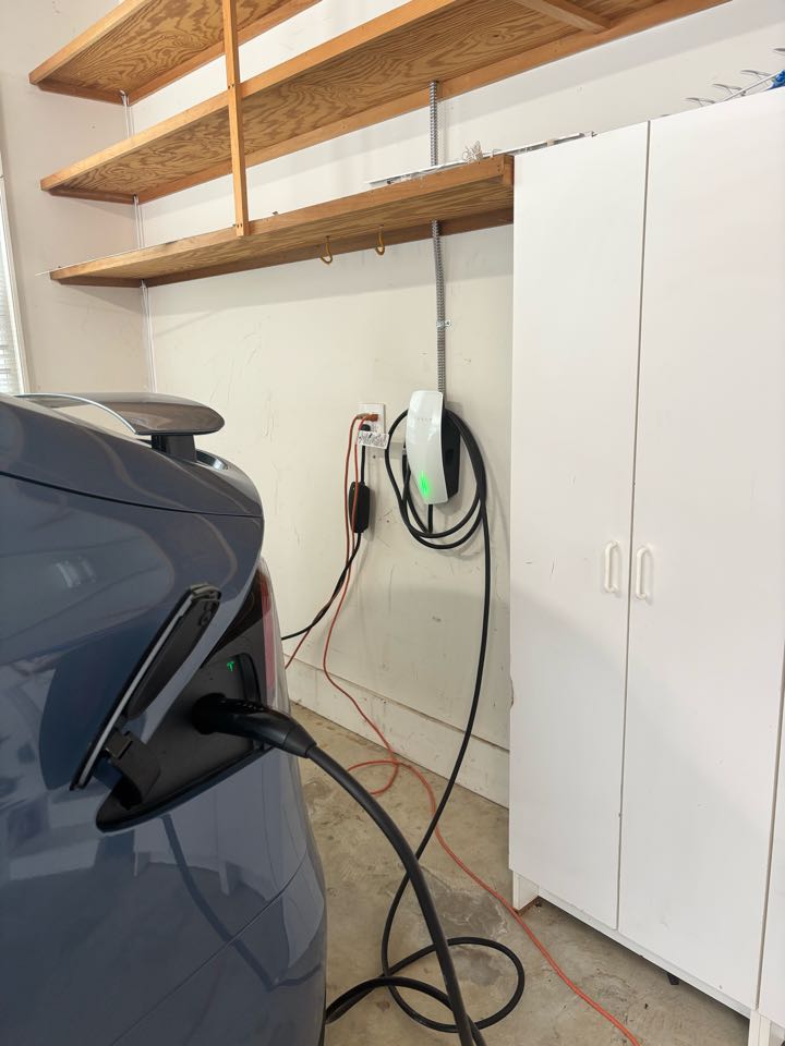 Customer needed it a new Tesla Charger in Great Falls, Va. Stella Electric Provided A New Tesla charge in Great Falls, Va. 