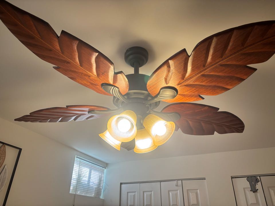 Customer has a faulty ceiling fan in Woodstock MD. Stella electric provided a new ceiling fan in Woodstock MD.