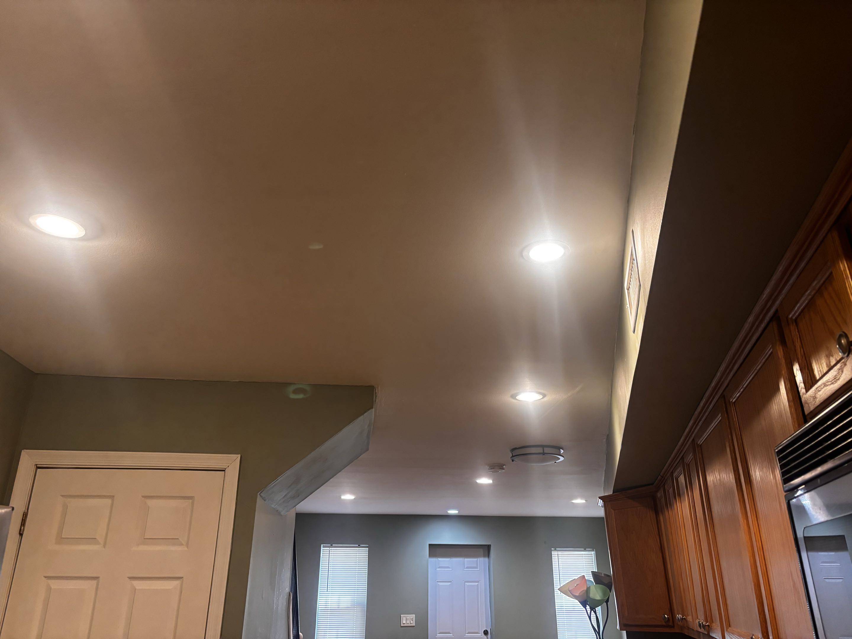 Customer has two faulty 15amp breakers that controls first floor lights and second floor bathroom lights in Baltimore city. Stella electric install two new 15amp breakers restored power to the first and second floor lights in Baltimore city. 