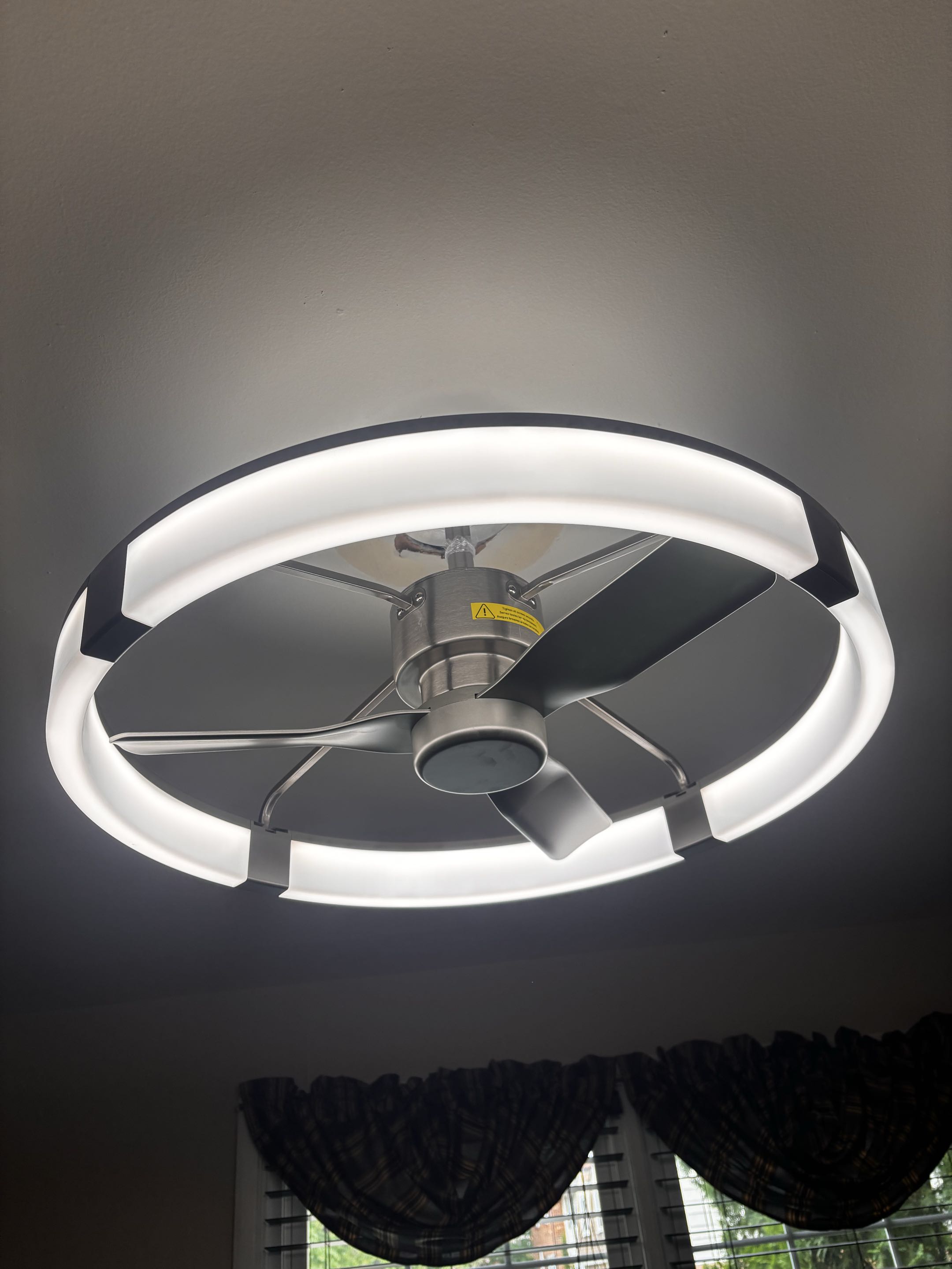 Customer wants to replace his old ceiling fan in Reisterstown MD. Stella Electric installed new ceiling fan in Reisterstown MD. 