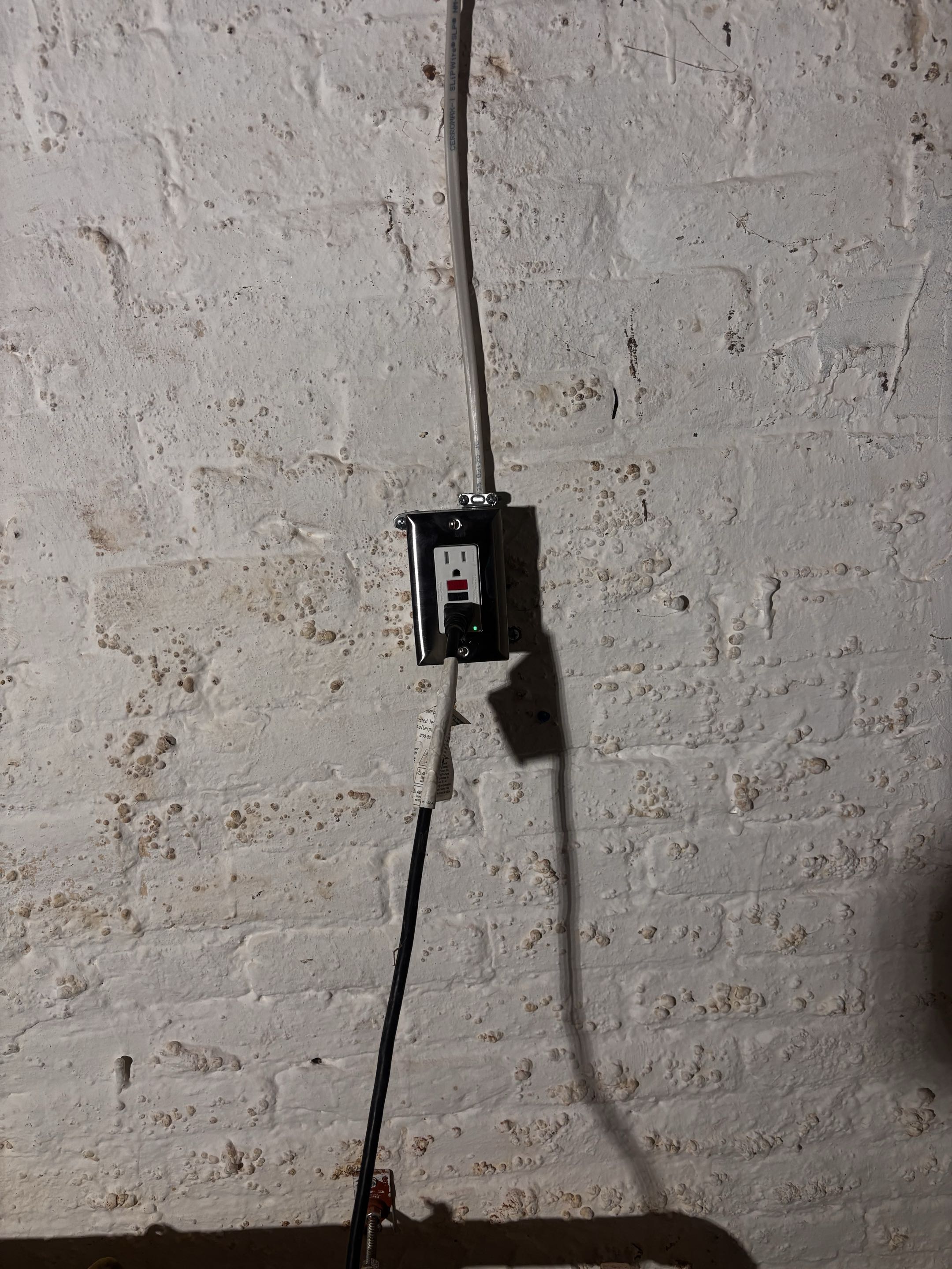Customer wants a dedicated circuit for the sump pump in Baltimore city MD. Stella Electric installed new dedicated circuit for the sump pumps in Baltimore city MD.