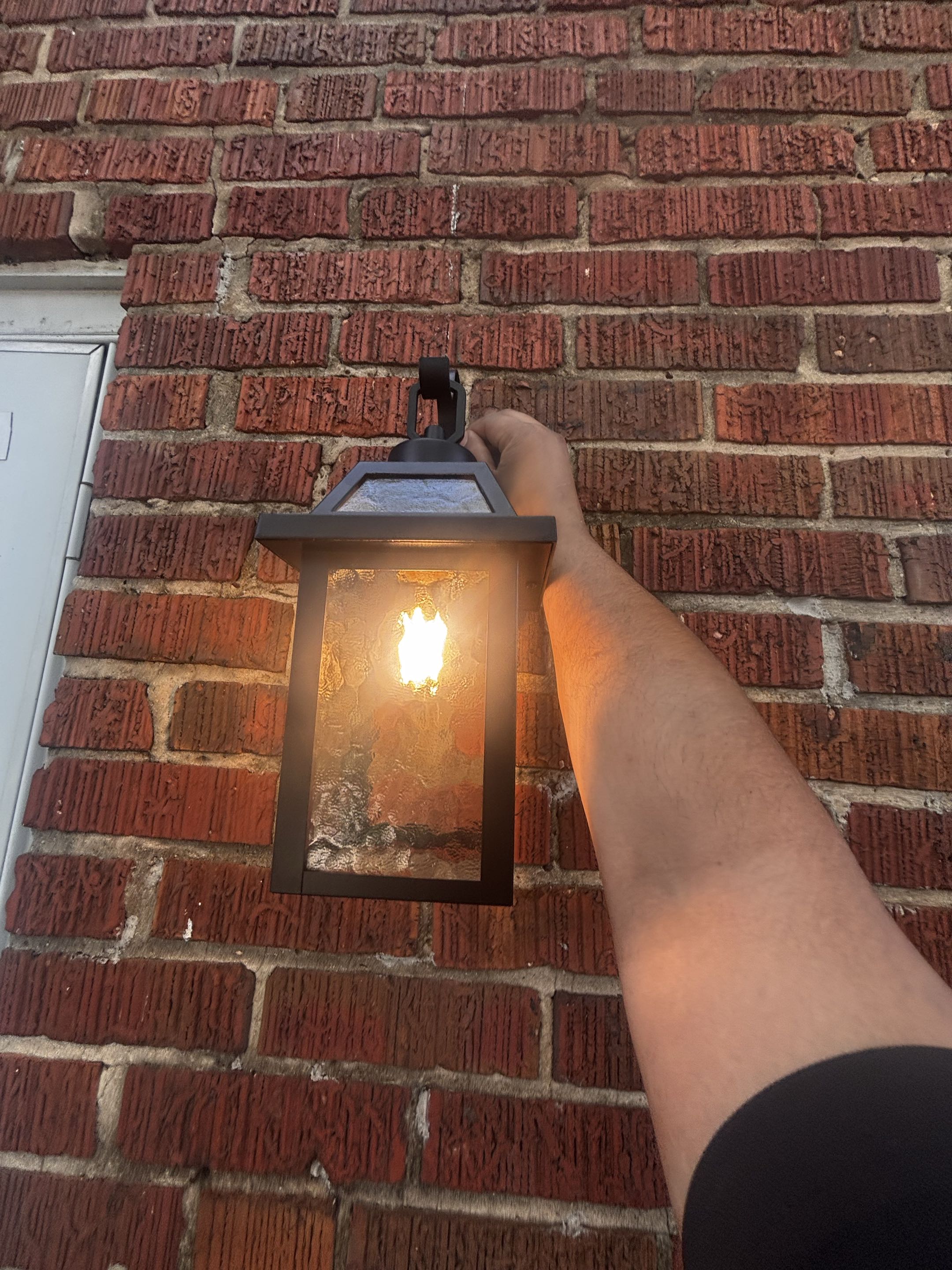 Customer has 2 exterior lights damaged in Baltimore city MD. Stella Electric installed two new exterior lights in Baltimore city.
