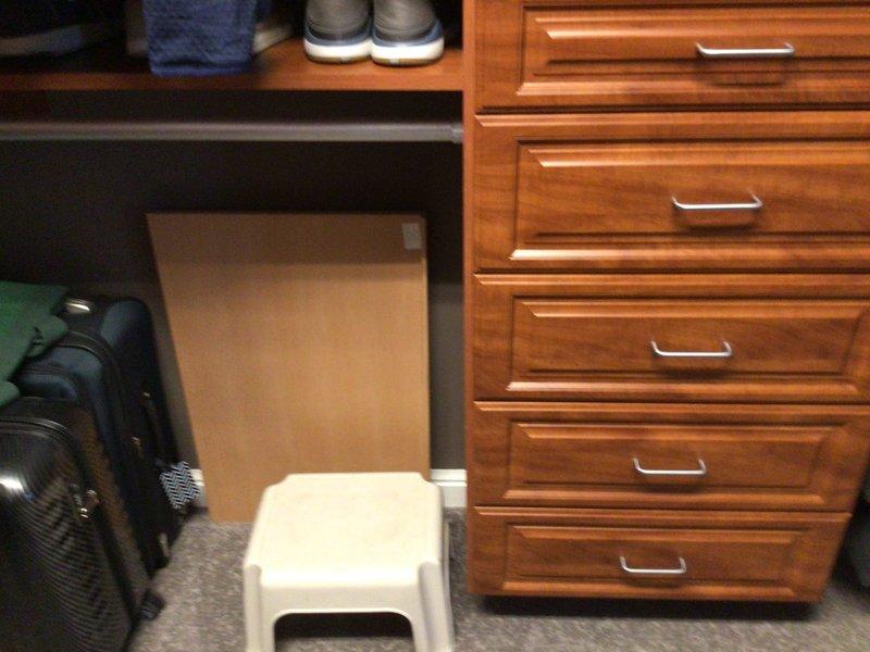 Responded to service call for slow-draining kitchen sink. Performed inspection of the drain system and accessible plumbing components under sink. Successfully cleared blockage and verified proper drainage functionality before completing service.