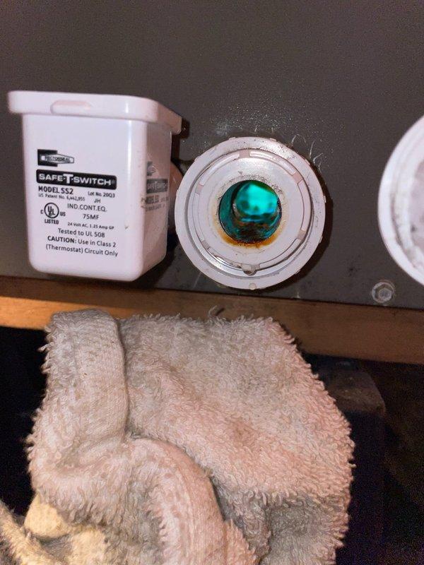 Responded to no-cool complaint for 4-year-old upstairs HVAC unit. Inspected system and found the thermostat functioning normally, set to cooling mode at 71°F. Verified Easy Switch SS2 control module was operational with proper indicator light activity, restoring cooling function to the system.